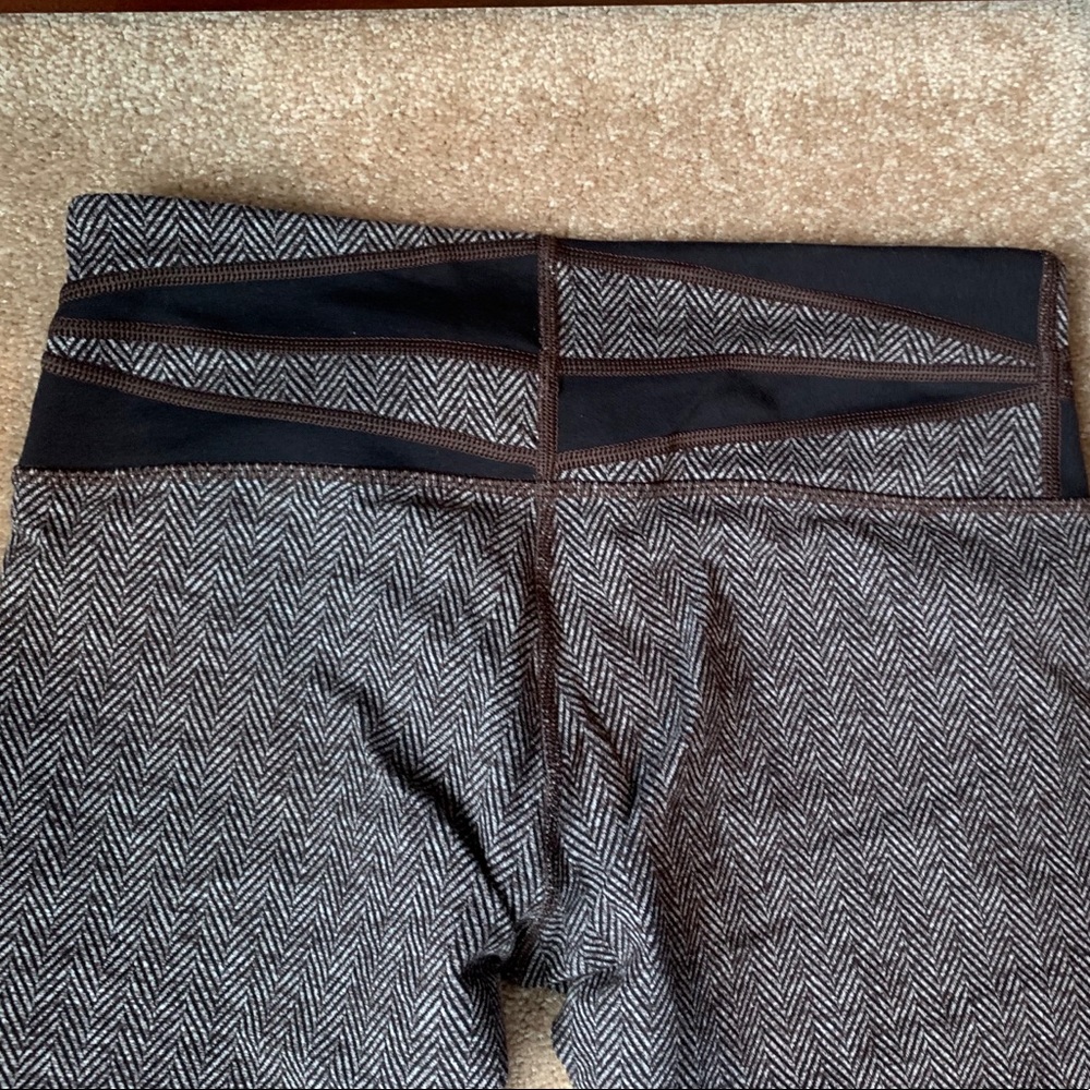 Giant Herringbone Wunder Unders -Lululemon - image 5